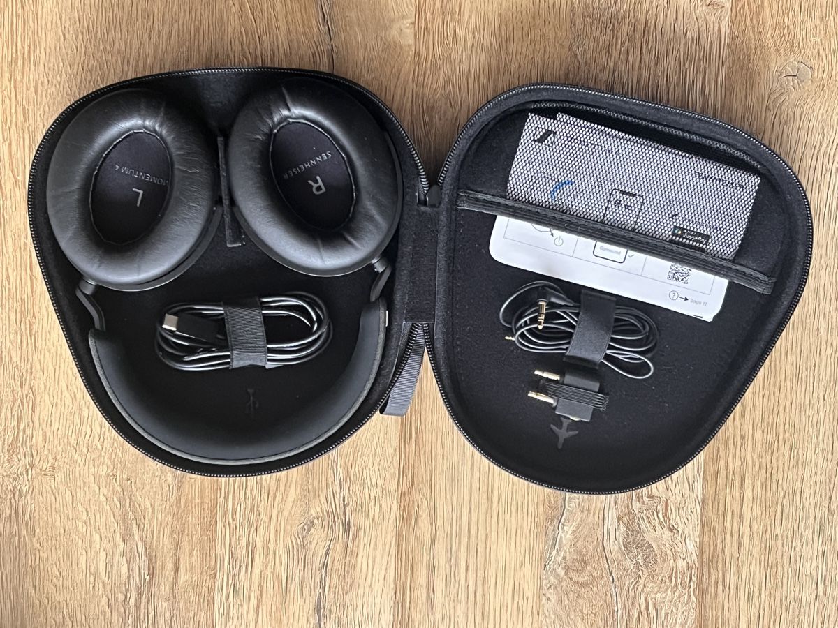 Sennheiser Cuffie: Sennheiser Momentum 4 – Nuovo (secondo la descrizione) da Uzwil venduto da  1