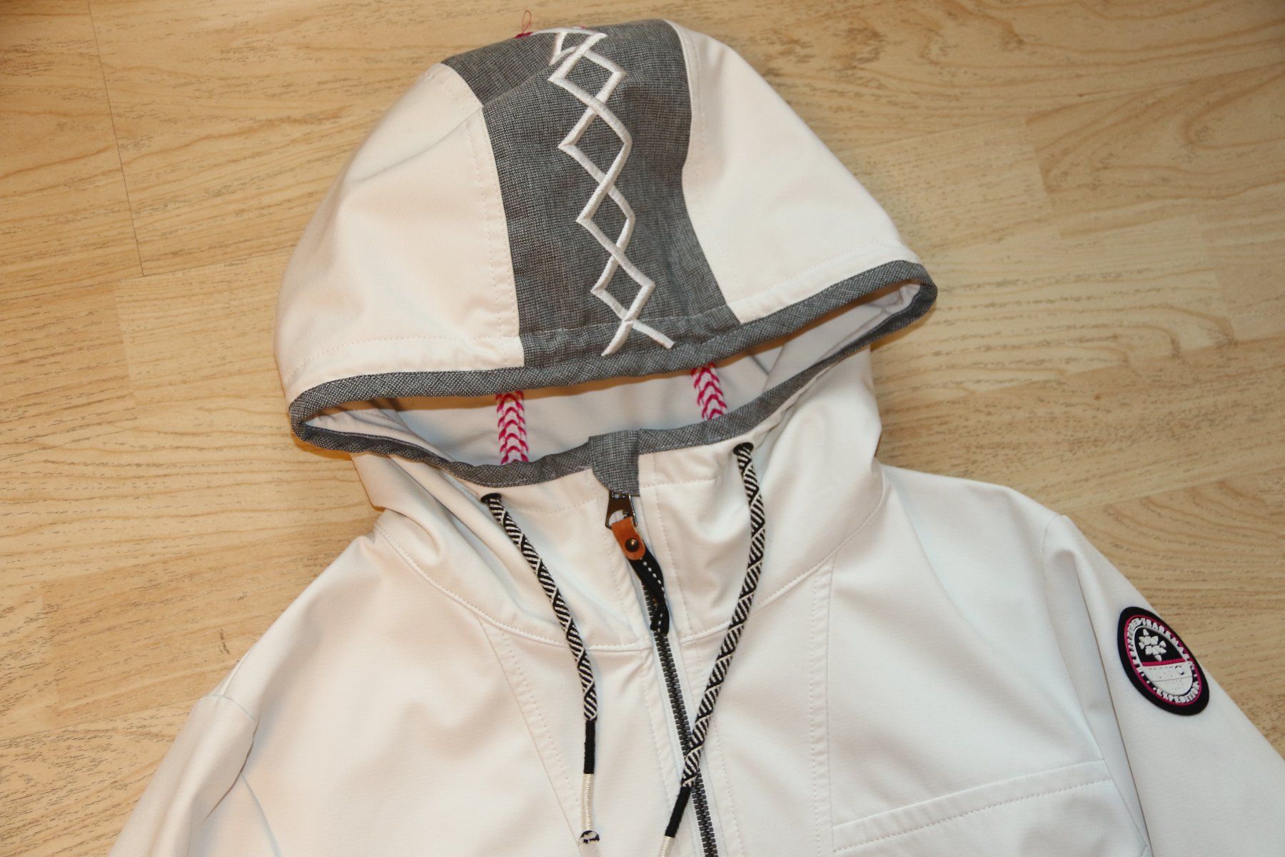 Jacken: Leichte Jacke von TORSTAI  Gr.36 – Gebraucht aus Oberwil-Lieli von Svetlana28 5