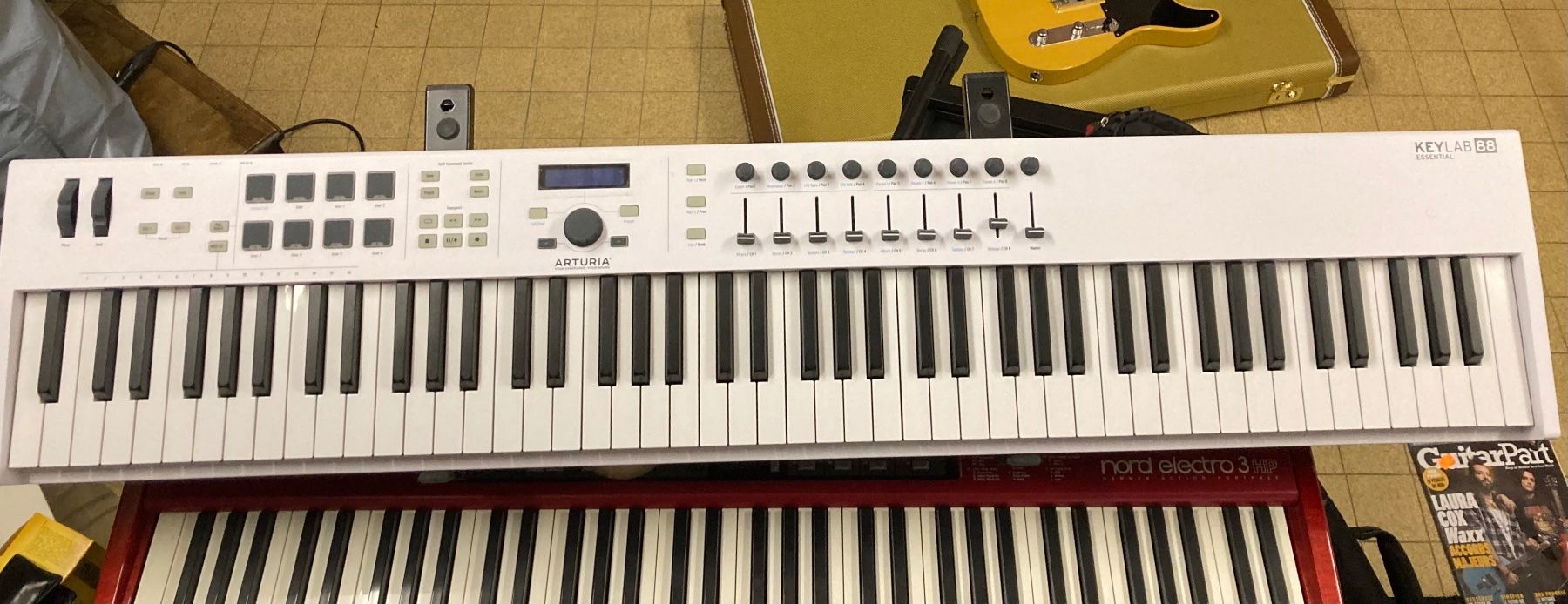 Strumenti musicali: Arturia keylab 88 essential – Usato da Courgenay venduto da jayer