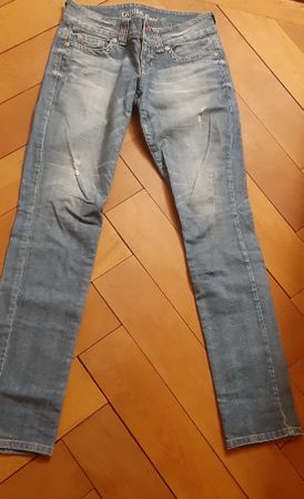 GUESS Jeans bootcut staight cut Gr.28/XS NEU PREIS 50.-