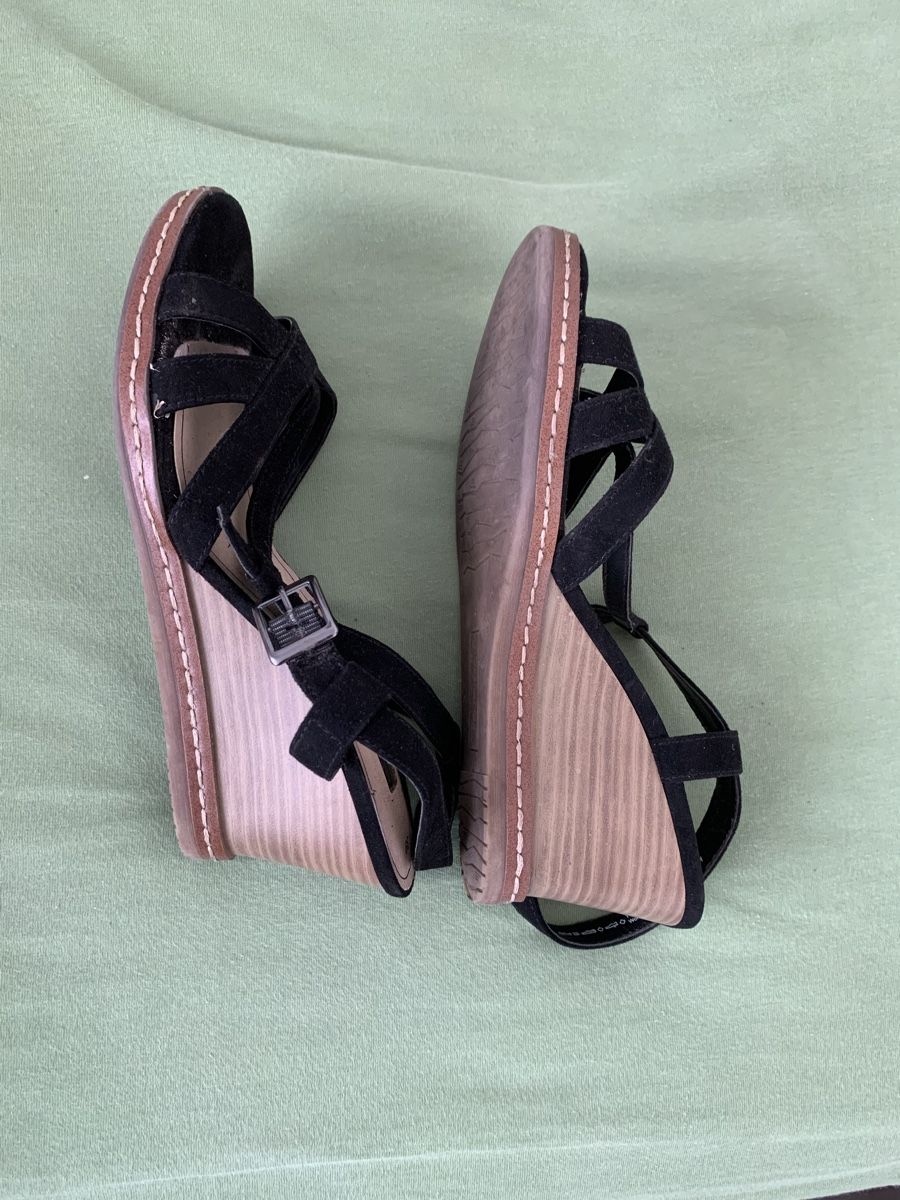 Tamaris Damenschuhe: Sandale – Gebraucht aus Thun von elshei 1