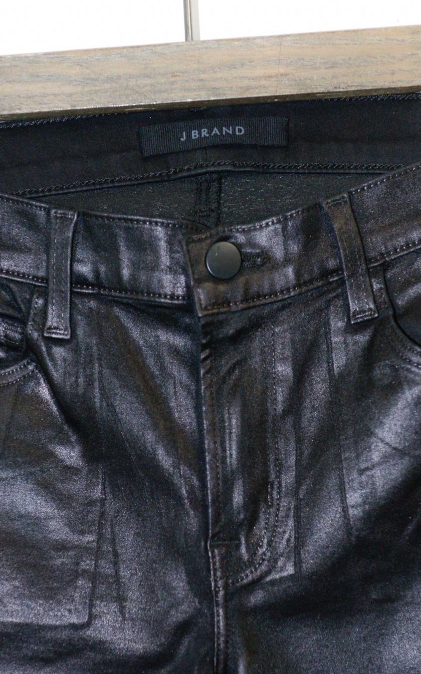 Pantaloni: J Brand Selena Hose - W27 – Usato da Illnau venduto da Monkky 3