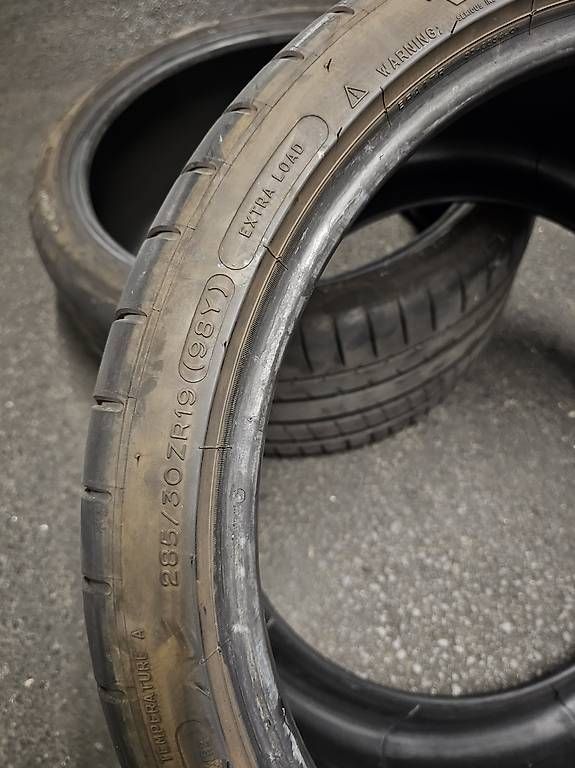 Pneumatici & Ruote complete: Pneus Michelin 285/30/19 – Usato da Collombey venduto da xixalopes 2