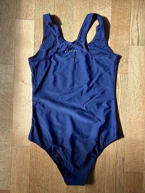 Badekleider & Bikinis: Badeanzug dunkelblau – Gebraucht aus Wädenswil von esp_z8tb