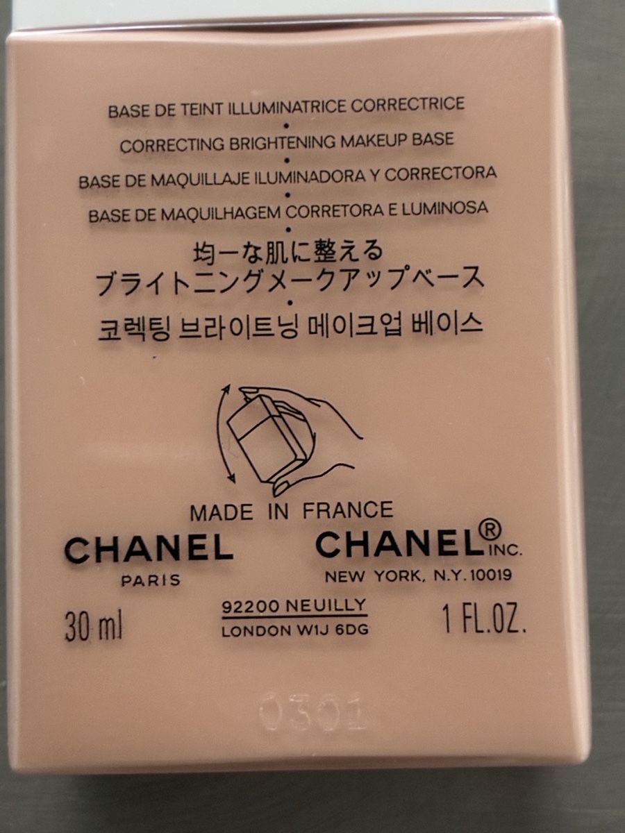 Chanel Make-up: CHANEL Le Blanc La Base Korrigierende Make-up Base SPF 40 – Neu (gemäss Beschreibung) aus Niederglatt ZH von karinso 1