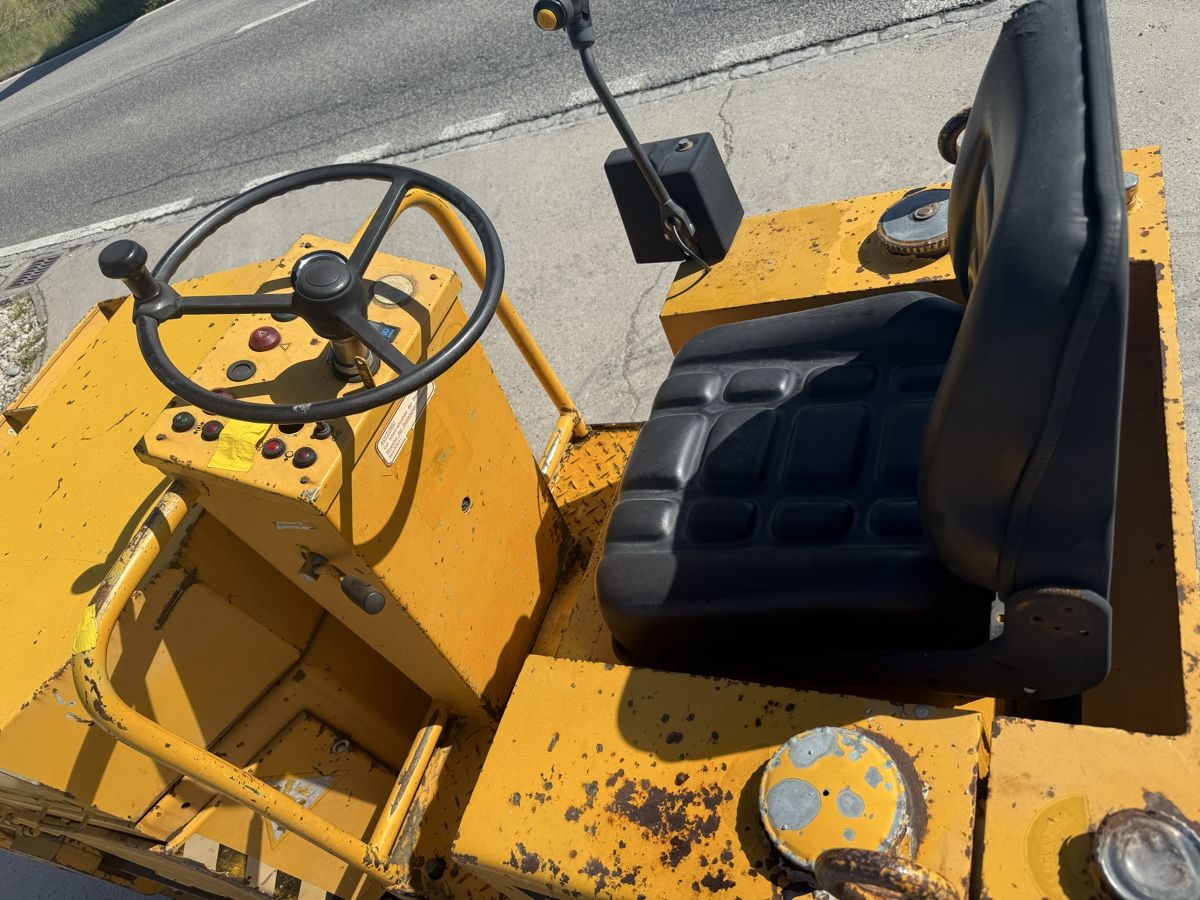 Bomag Tutte le macchine: Zweirollen Walze Kombiwalze – Usato da Niederbipp venduto da baggerch 4