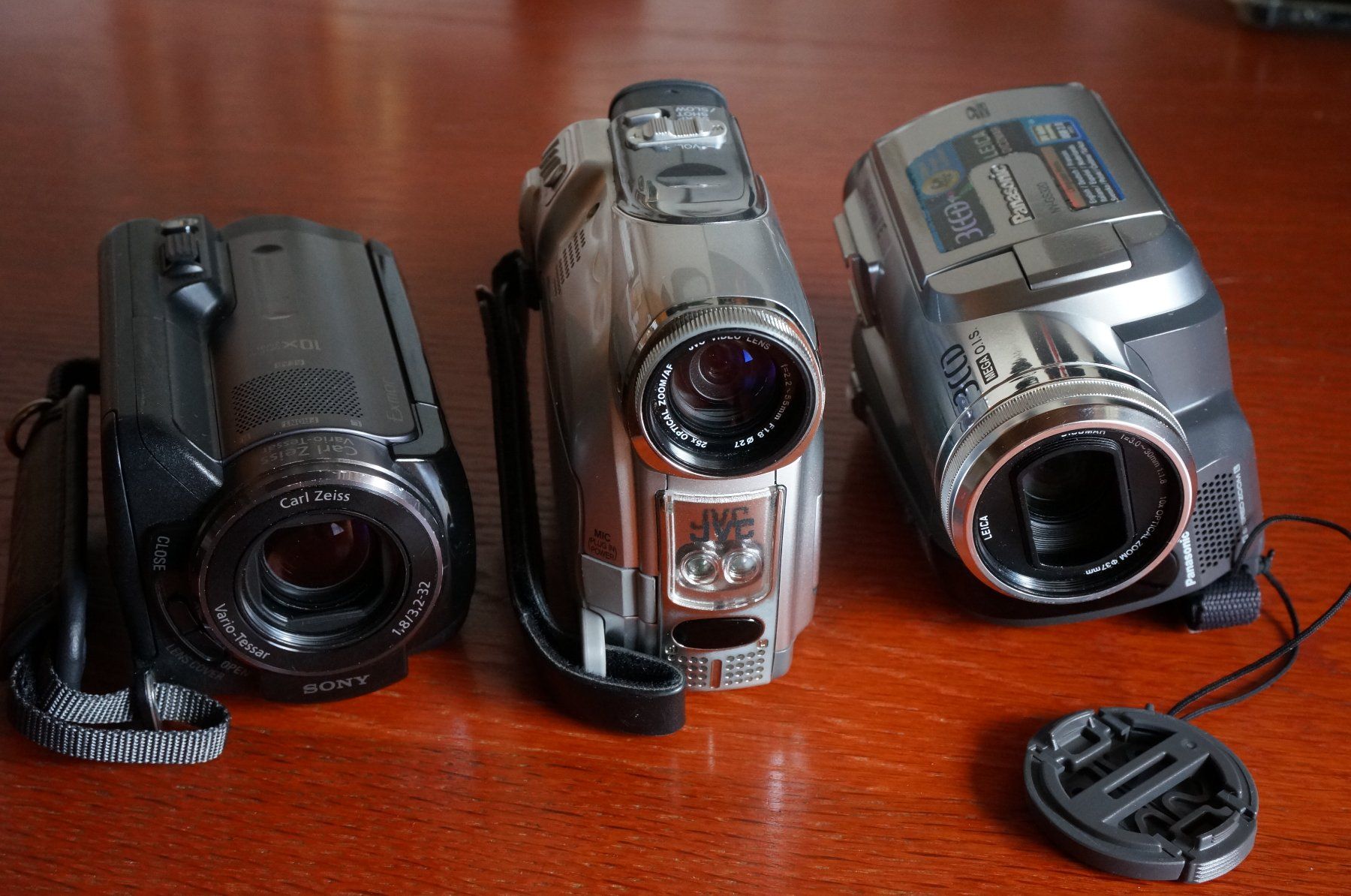 Videocamere: 3 Digital-Camcorder im Set: Sony, JVC, Panasonic "DEFEKT" – Difettoso da Spreitenbach venduto da Salesmanship 4