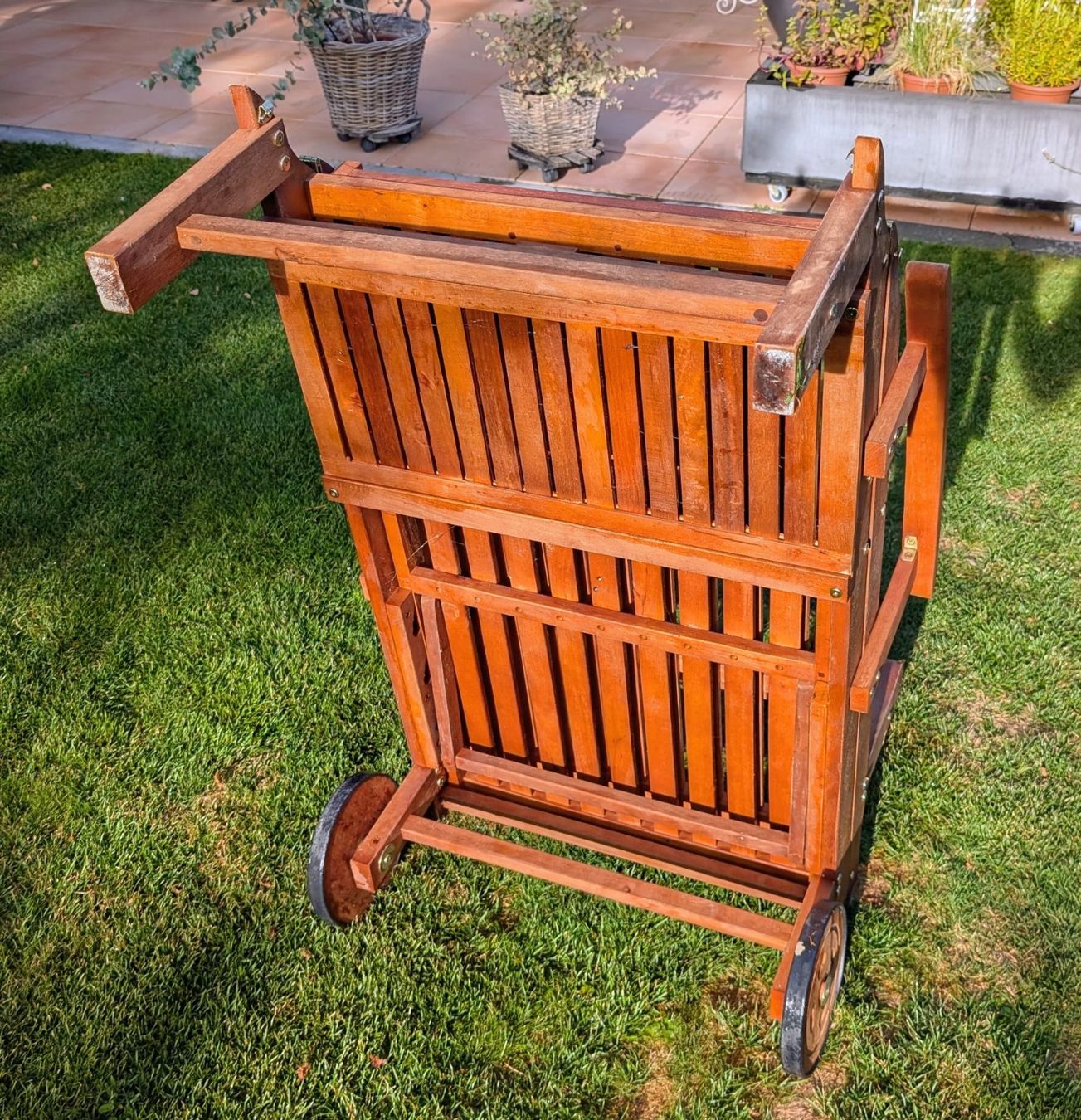 Liegen & Liegestühle: Liegestuhl / Gartenliege_Teakholz – Gebraucht aus Amriswil von Magra02 5