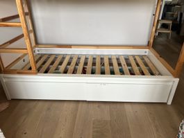 Malm Bett 90x200cm
