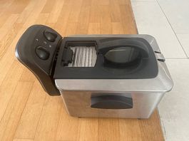 Trisa Fritteuse 2000W  voll funktionsfähig