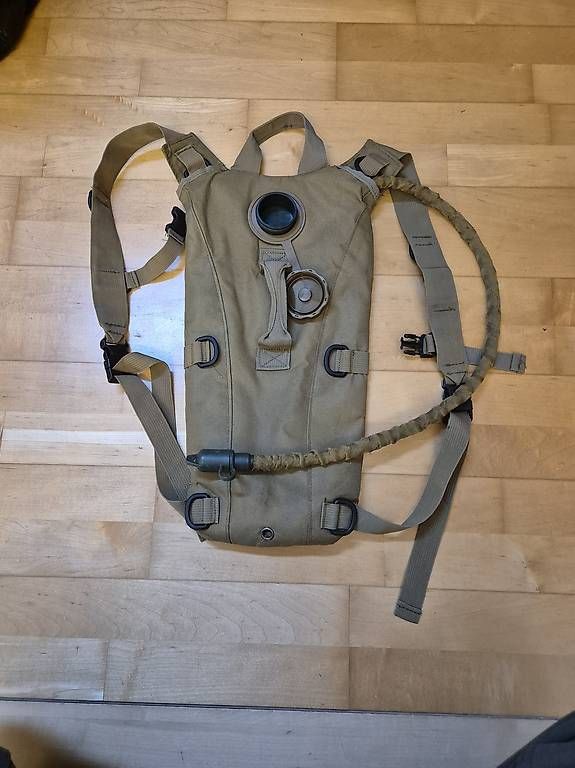 Sacs à dos: Camelbak – D'occasion à Thal par may_j9wd