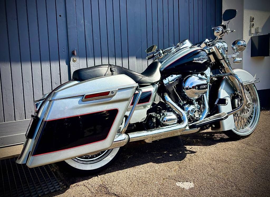 Touring: Road King mit 23" Big Spoke Wheel Vicla Style – Gebraucht aus Pratteln von Econoline 2