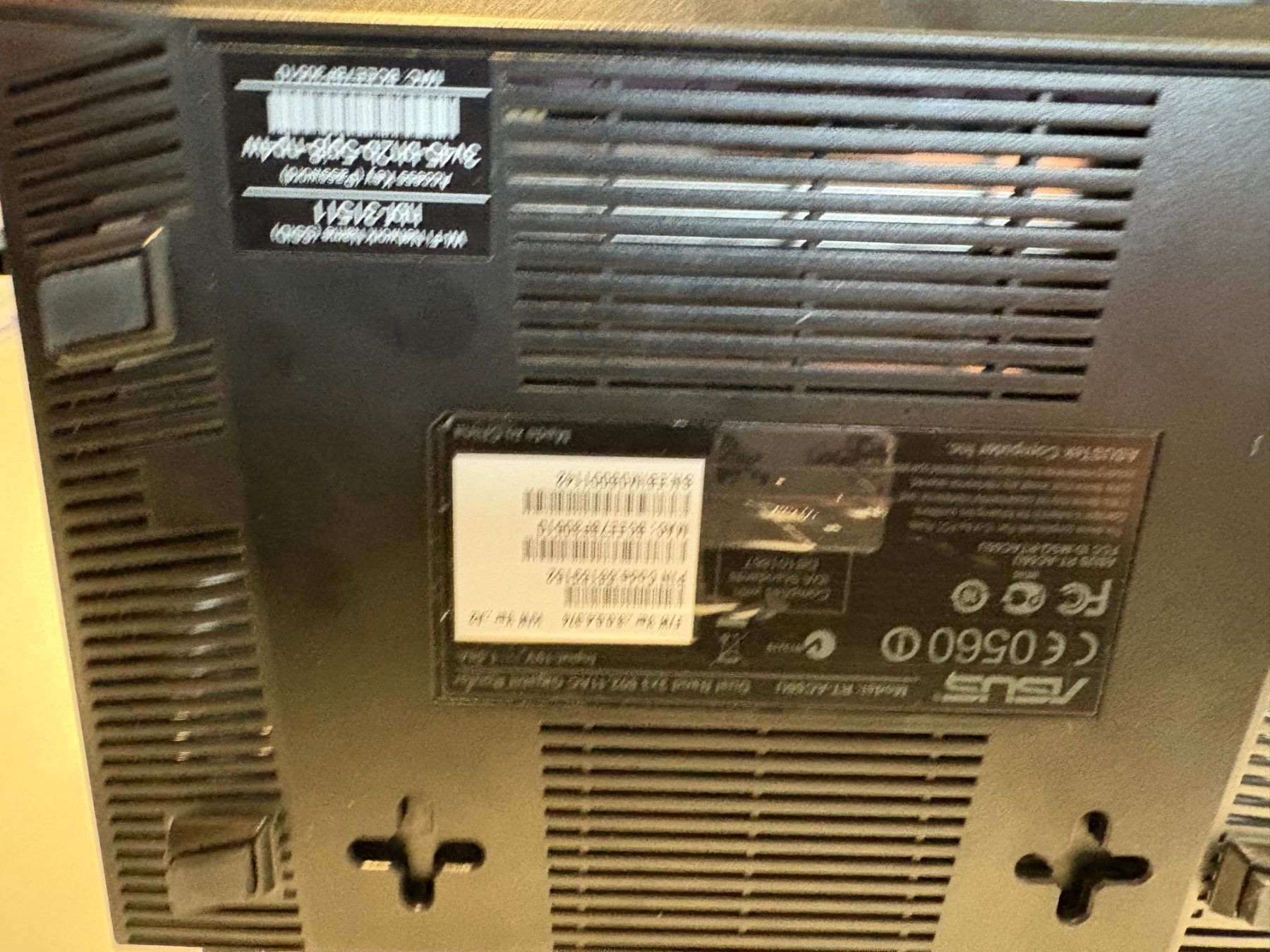 Asus Modem & Router: Asus RT-AC55U Router – Usato da Langnau am Albis venduto da IhreIT 2