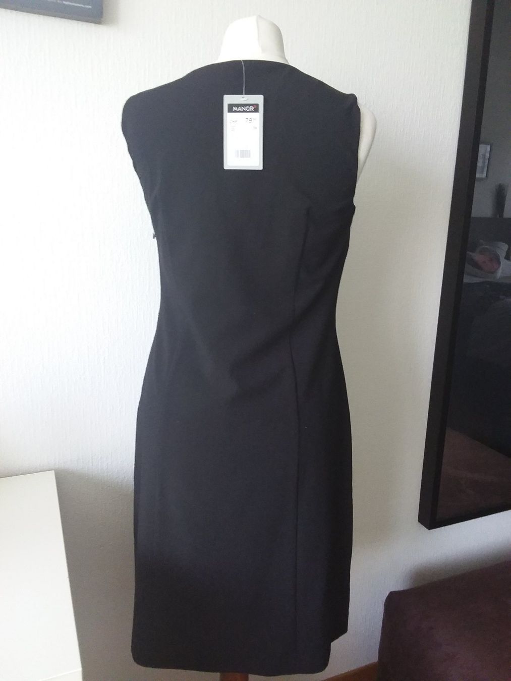 Maddison Vestiti: Robe noire Maddison T36 – Nuovo e nell'imballaggio originale da chêne-bourg venduto da patty190 1