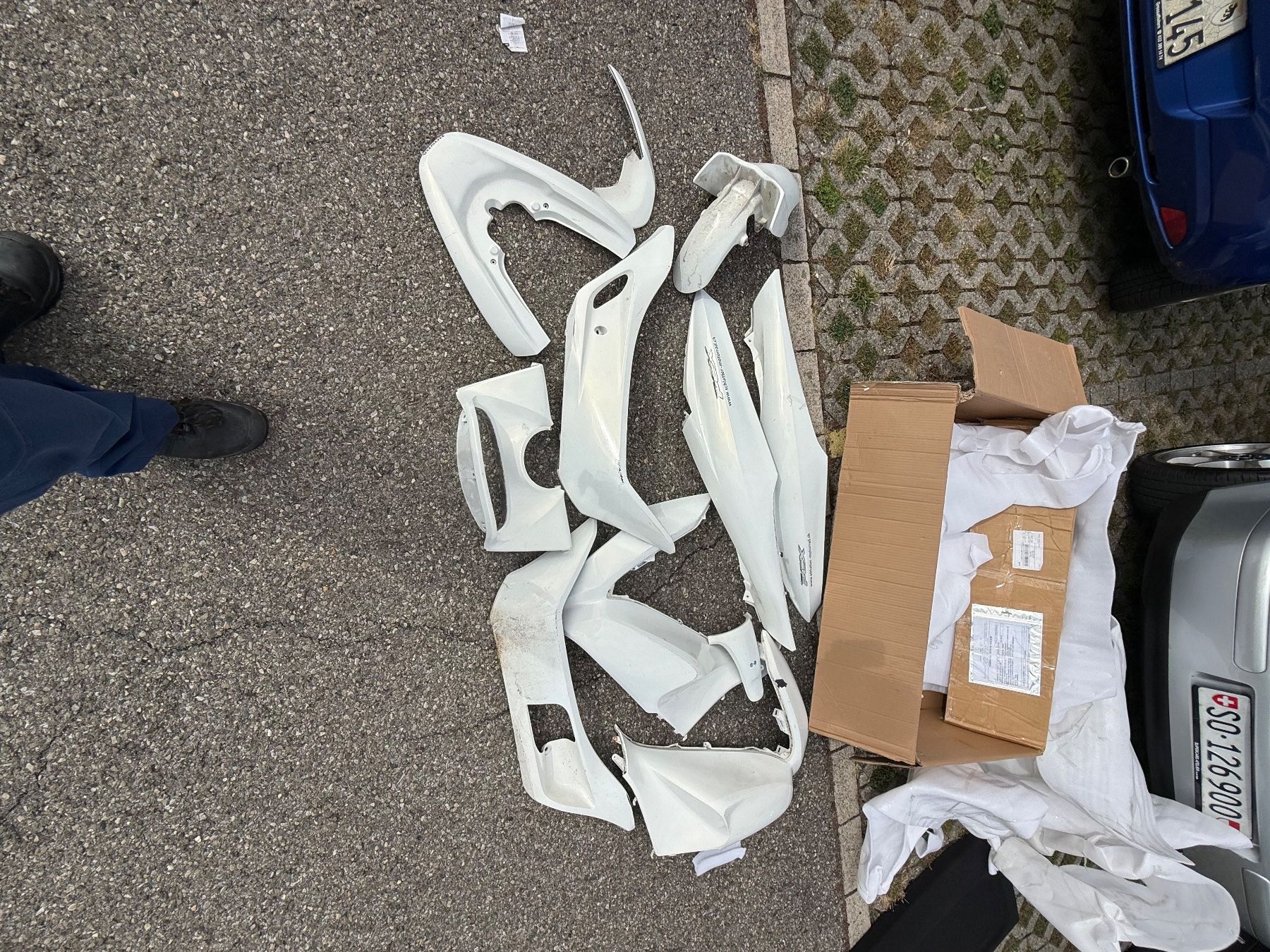 Honda Scooter: Originale Honda PCX VERSCHALUNG WEISS PERL – Usato da Grenchen venduto da Leonardo29 1