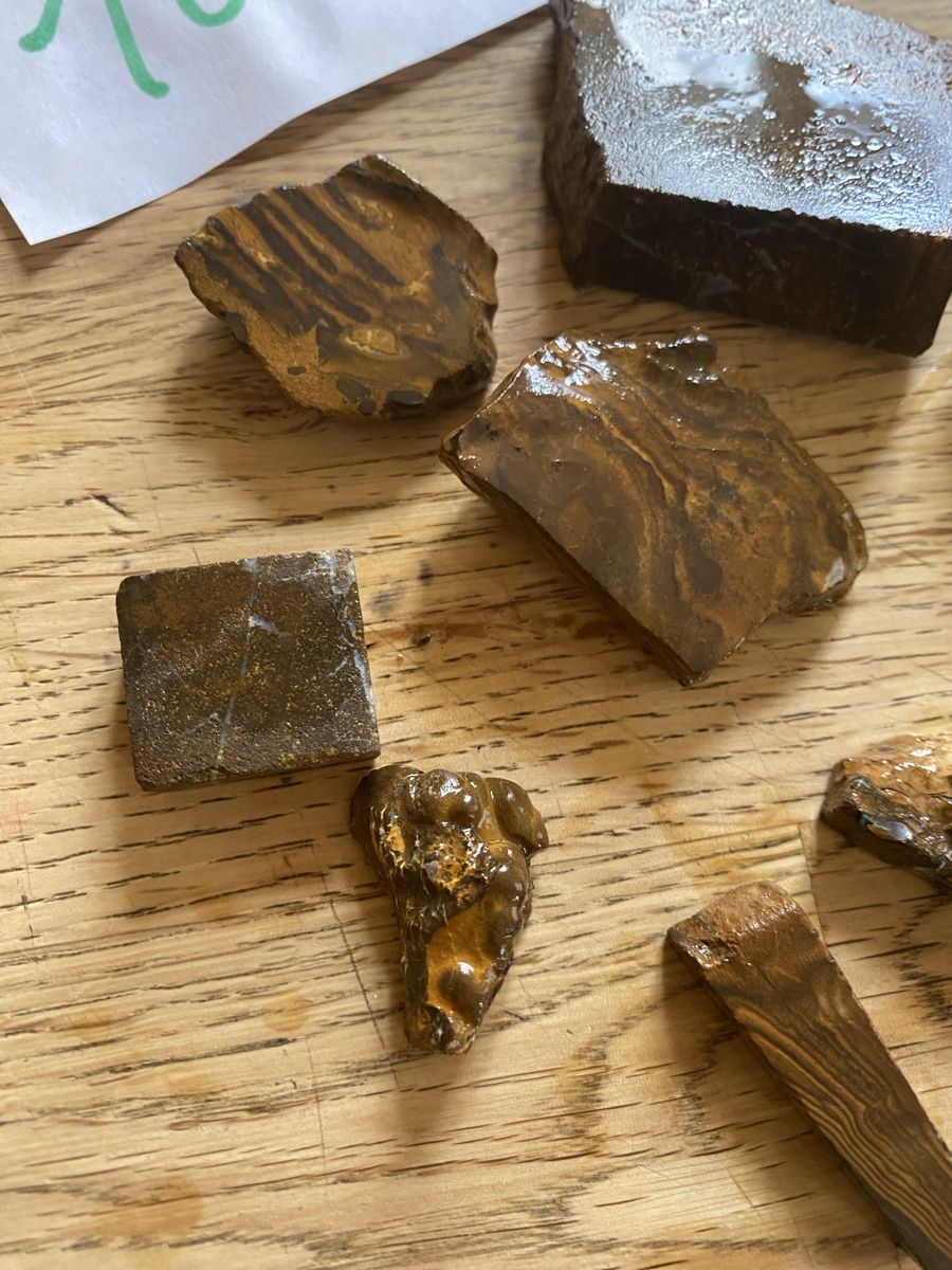 Edelsteine: 9 Boulder Rohopale – Gebraucht aus Flawil von Naphtali 2