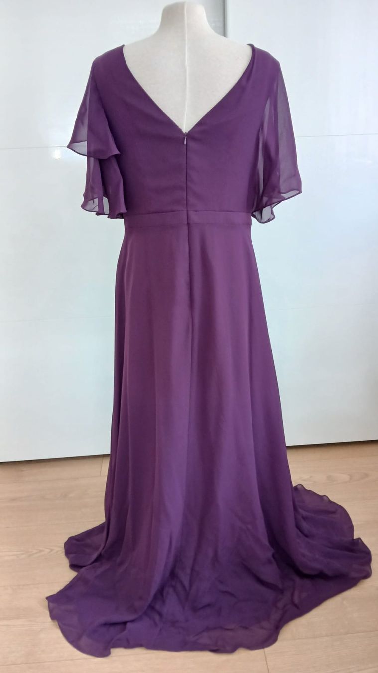 JJ’s House Robes: Robe de soirée – D'occasion à Chamoson par Mauritius1 1