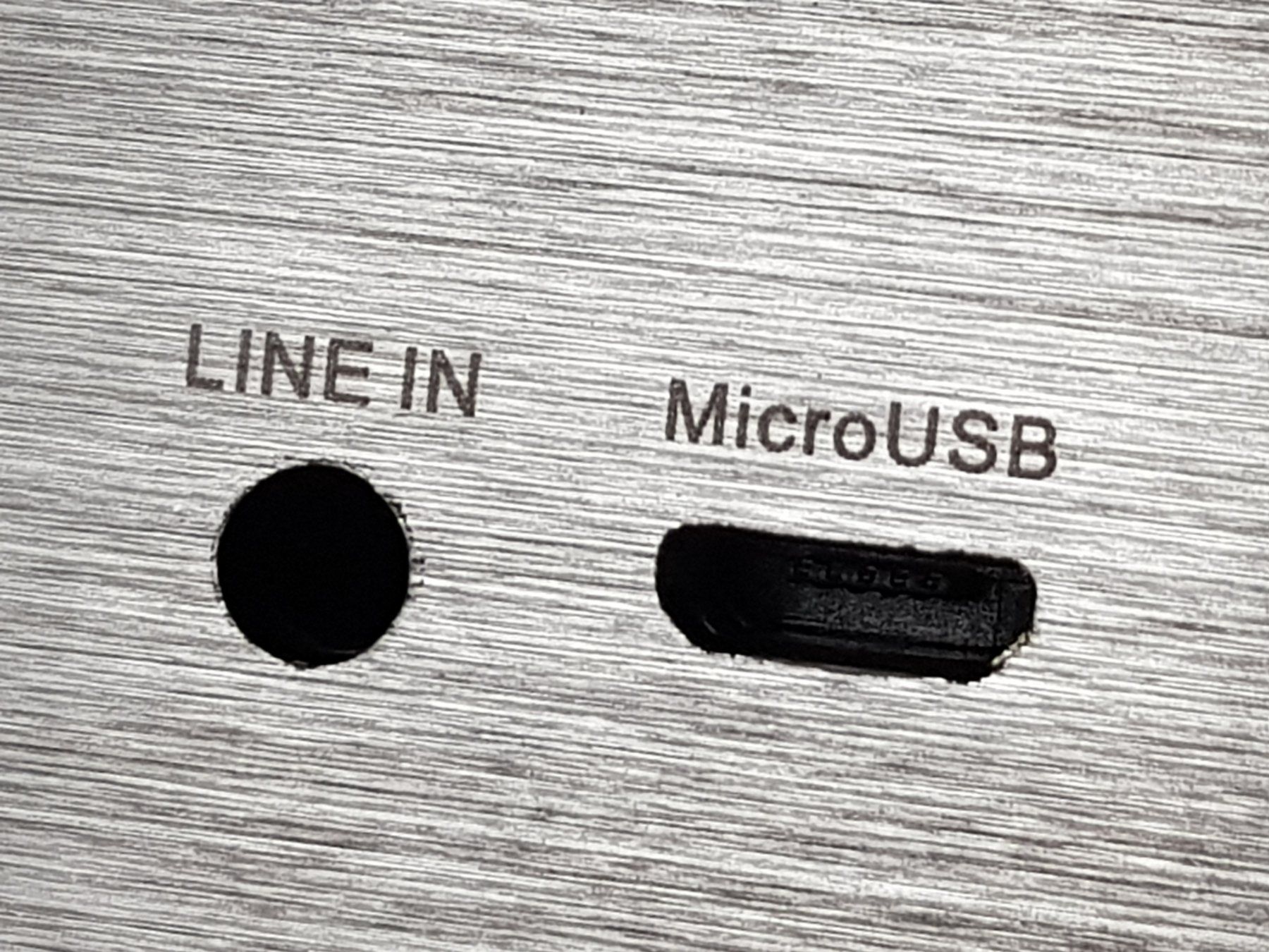 Casse acustiche: Bluetooth-Lautsprecher Daymond Microbox silber 10 Watt – Usato da Kappelen venduto da swyder 6