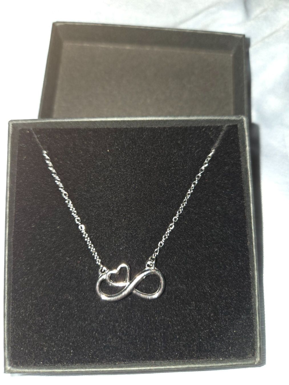 Catenine: Collier – Nuovo (secondo la descrizione) da Vallorbe venduto da Almiii18