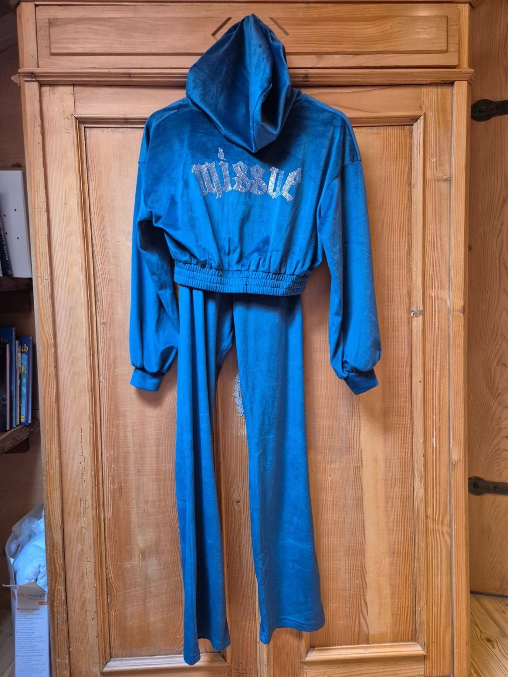 Completi & Tailleur: Jogging Anzug Set Missue Grösse S – Usato da Sigriswil venduto da sam_89sk 1
