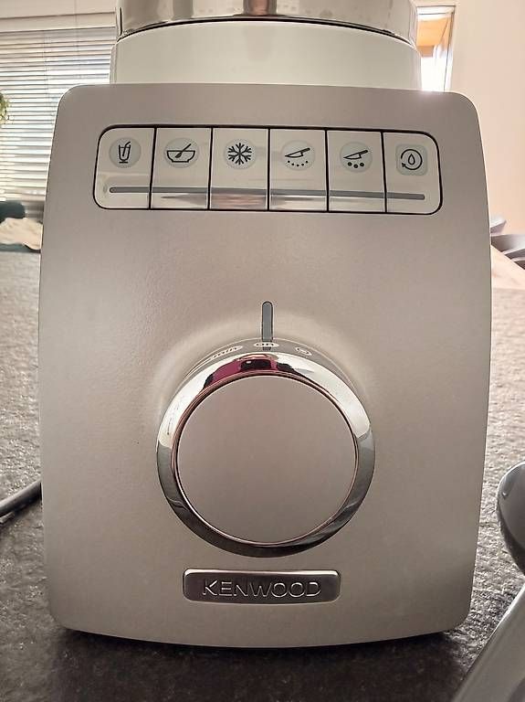 Kenwood Elettrodomestici da cucina: Kenwood Küchenmixer – Usato da Adligenswil venduto da ecirtaeb74 3