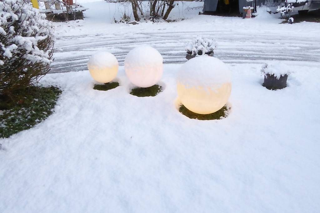 Lampade: Gartenbeleuchtung Lichtkugeln Beleuchtung – Usato da Uetendorf venduto da Vitaplus 1
