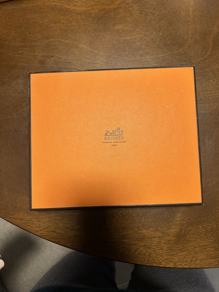 Taschen für Damen: Boîte hermès – Neu (gemäss Beschreibung) aus Perroy von MR6.