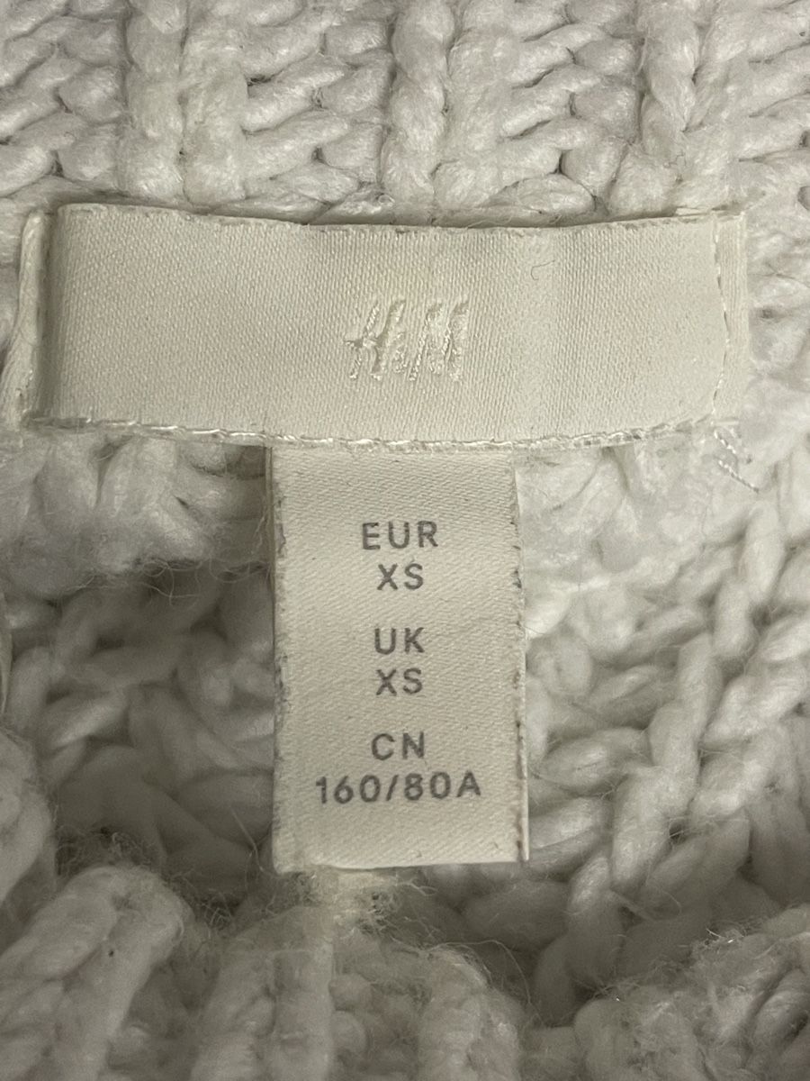 Pullover & Sweatshirts: H&M Strickpullover weiss Groesse XS – Gebraucht aus Auw von chr_vcc8 1