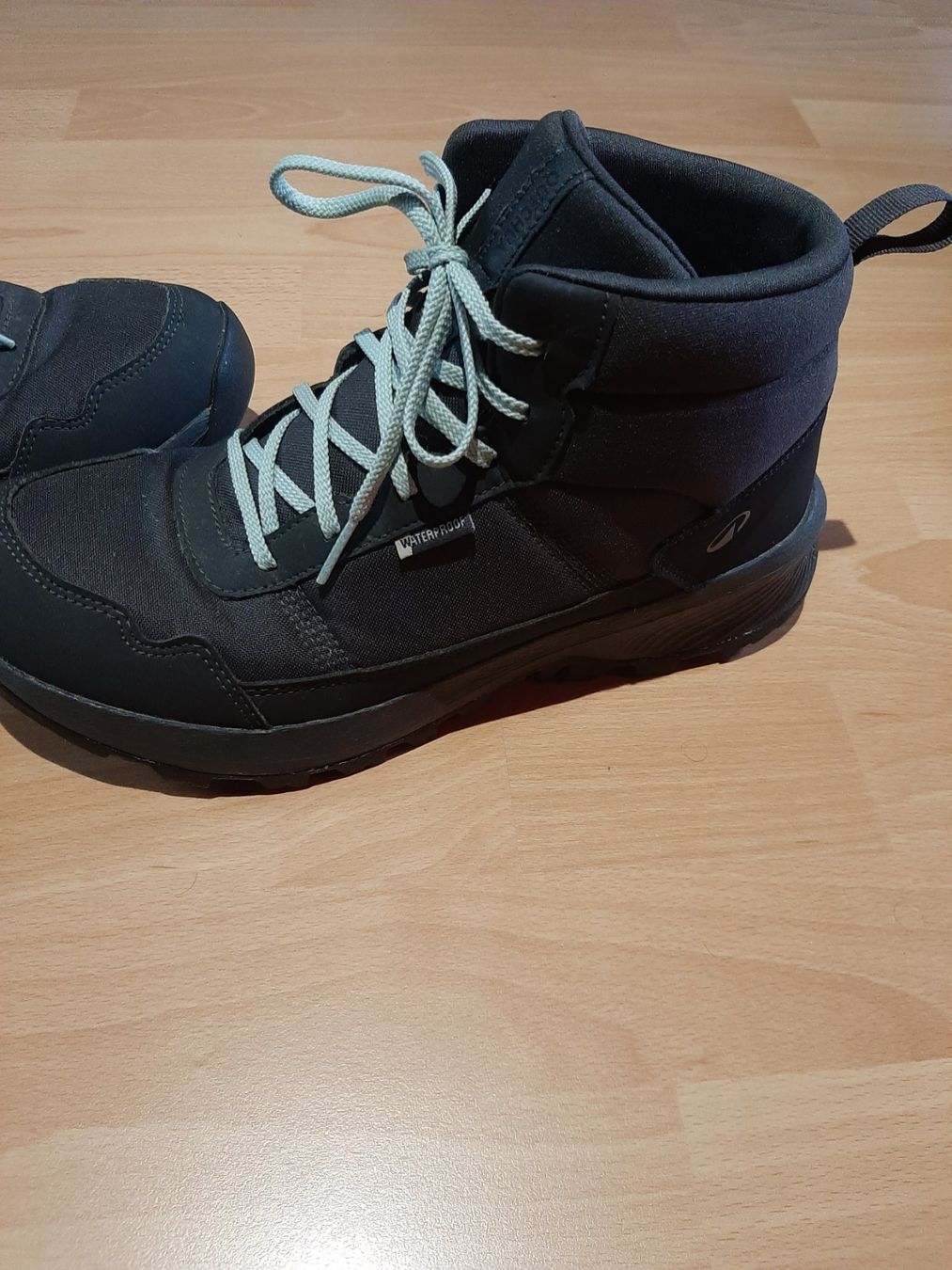 Decathlon Scarpe da uomo: Decathlon Wanderschuhe waterproof Gr.40 – Nuovo (secondo la descrizione) da Schwanden GL venduto da Evmolpia 8