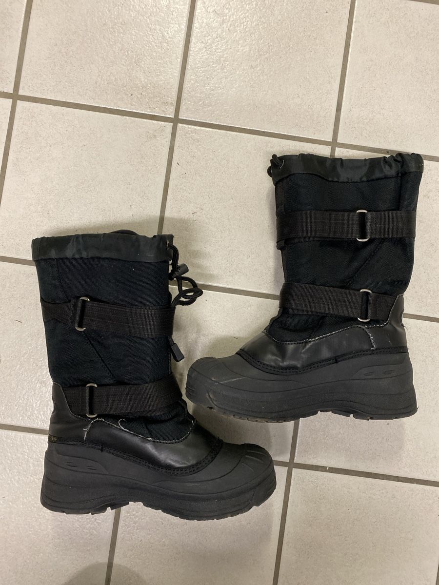 Scarpe da uomo: Winterstiefel Dick‘s Original 36 – Usato da Killwangen venduto da Sommer15 1