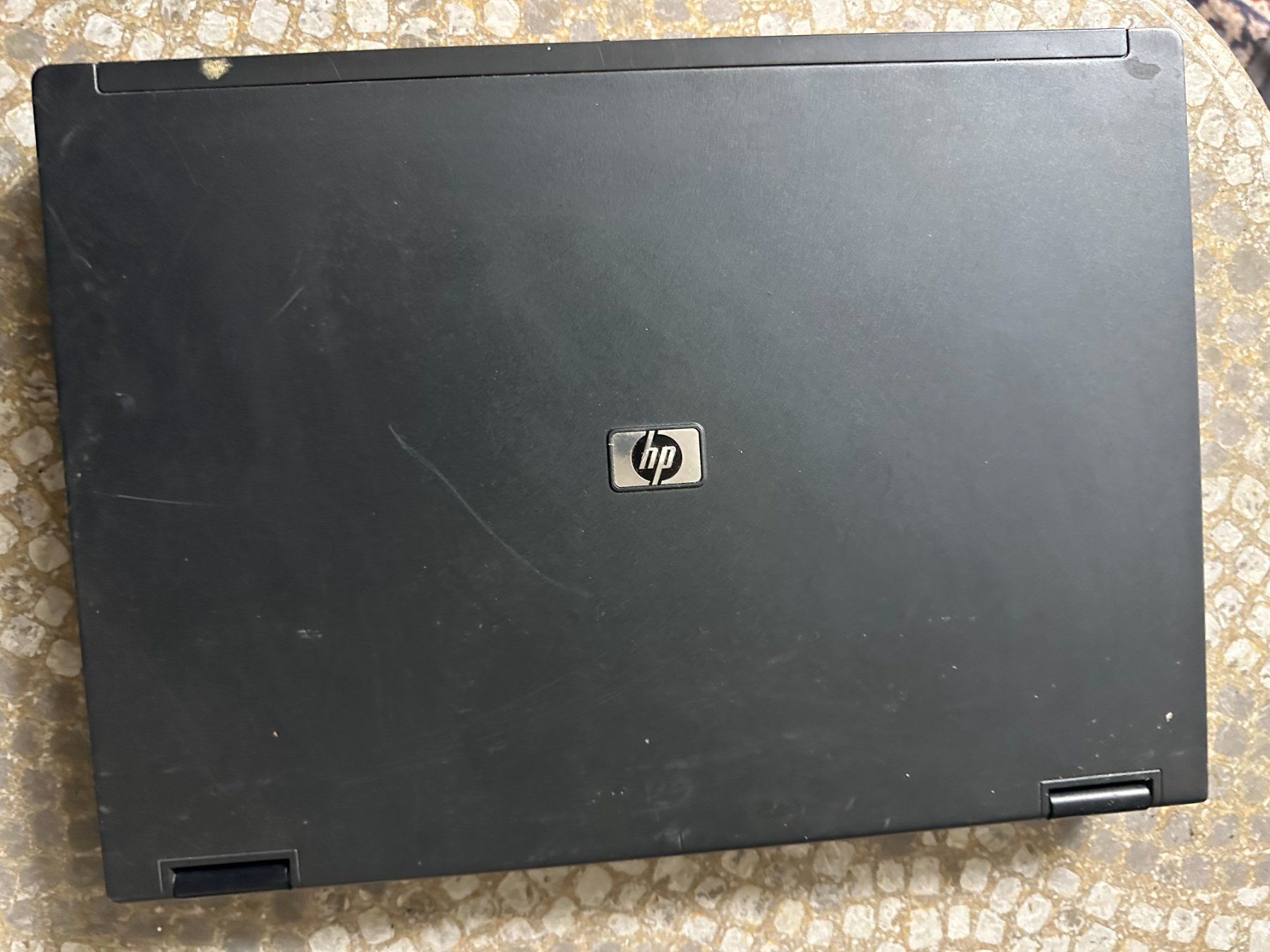 Hewlett Packard Notebook: Gebrauchtes HP Compaq 8230 Notebook, leichte Gebrauch... – Usato da Zürich venduto da ach_dpc5