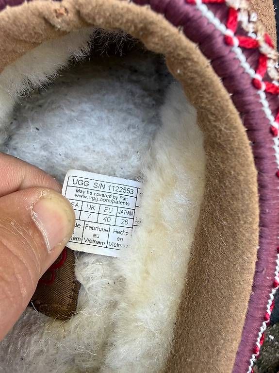 Ugg Scarpe da donna: UGG Tazz Gr.40 – Usato da Zürich venduto da bil_s7tp 2
