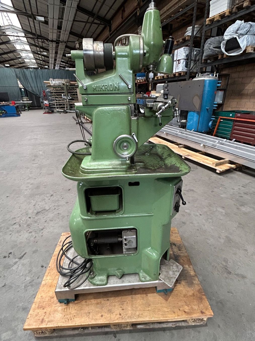 Tutte le macchine: Fräsmaschine Mikron F75 – Usato da Etzelkofen venduto da Botti50