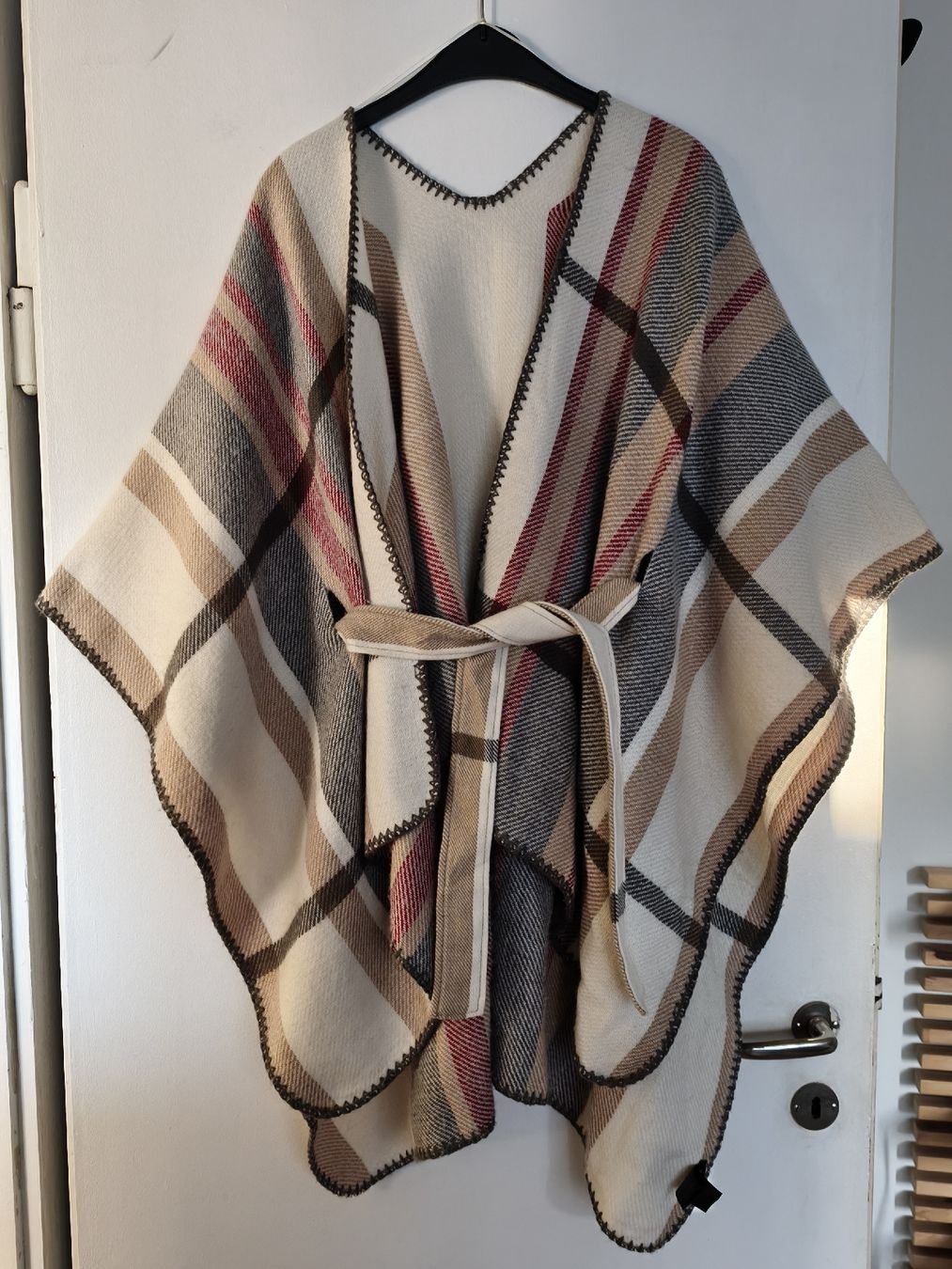 Altro in Moda donna: Poncho, one size fit – Usato da Zürich venduto da nir_n9jc