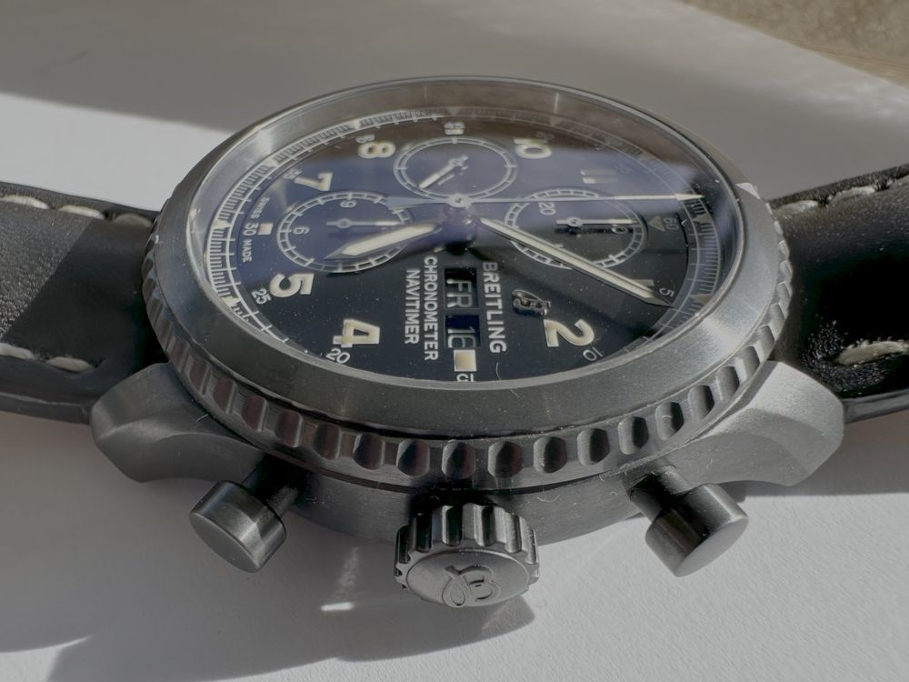 Armbanduhr Breitling Navitimer 8 Chronograph 43 Blacksteel 4
