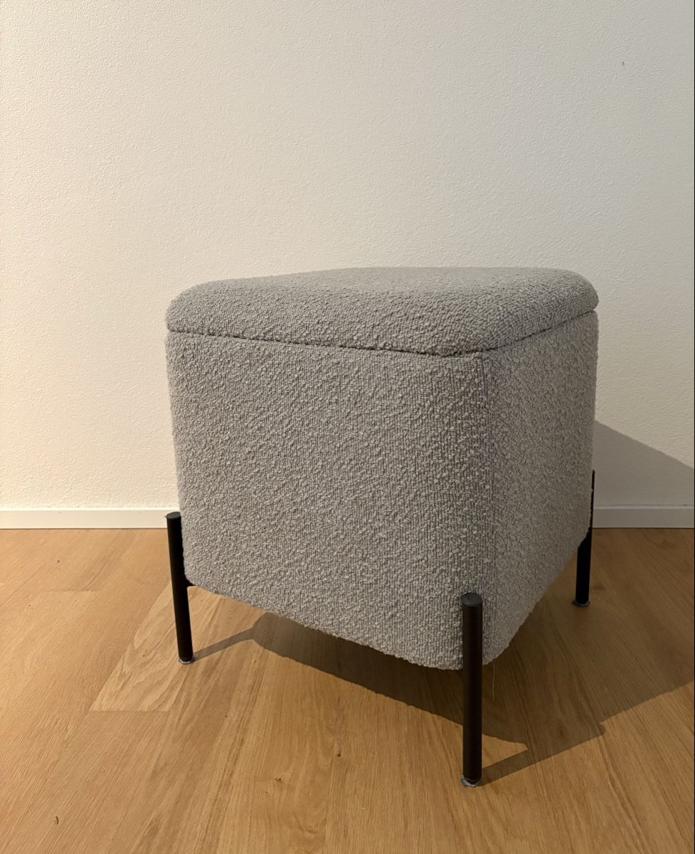 Mömax Hocker: Hocker hellgrau mit Aufbewahrung – Neu (gemäss Beschreibung) aus Kloten von Flower_007