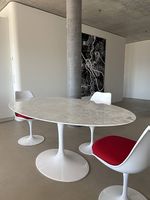 Ovaler Carrara Marmortisch 199 x 121 cm/Made in Italy
