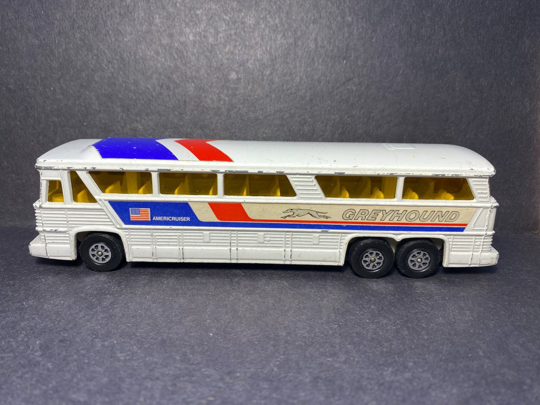 Corgi Toys Modellini d'auto: Corgi MC-8 Americruiser Greyhound Bus – Usato da Spiez venduto da Mlandcruiser 1