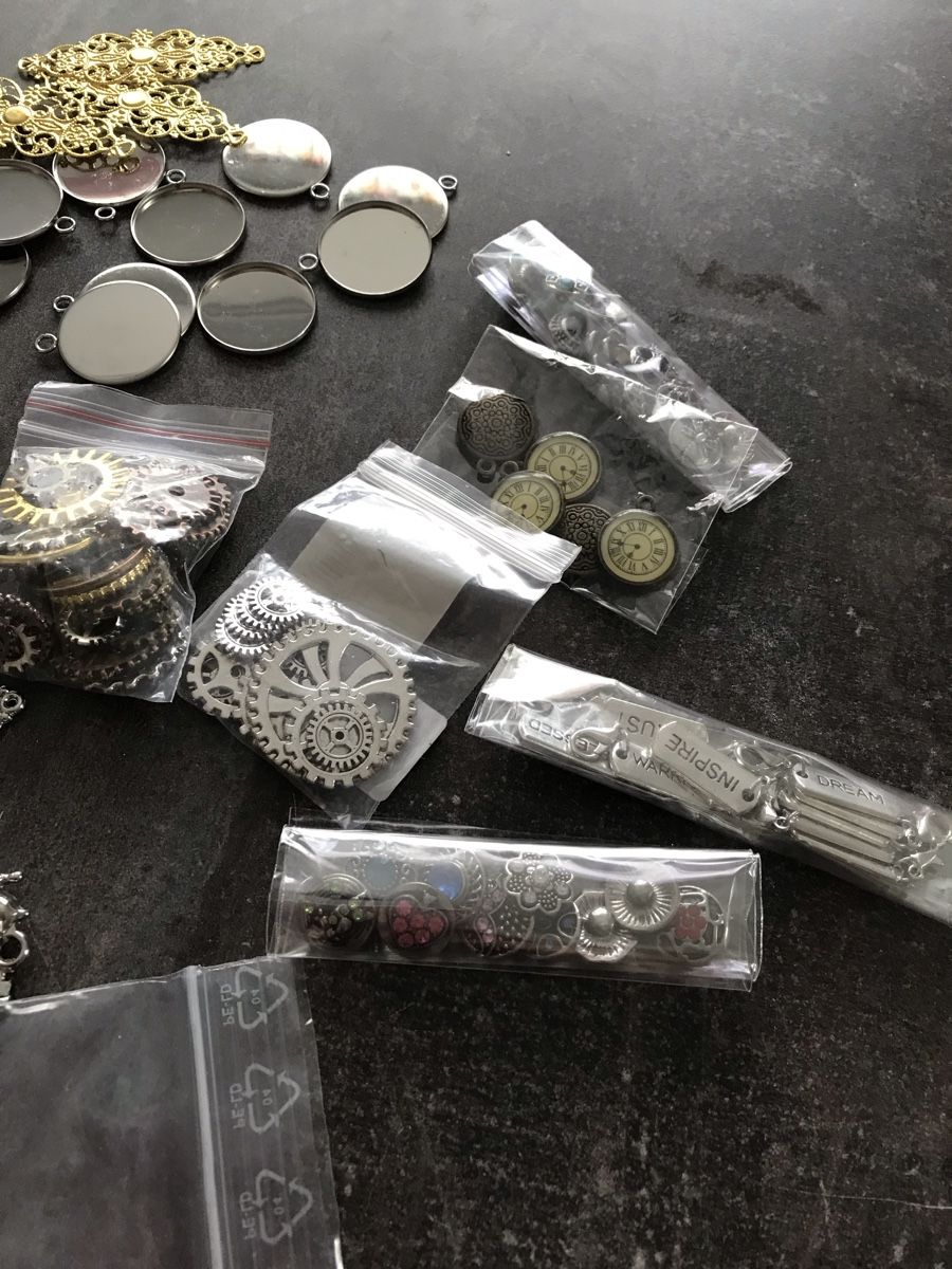 Kit bricolage: Verschiedenes zum basteln oder so..Lot neu – Nuovo e nell'imballaggio originale da Subingen venduto da Bea8 1
