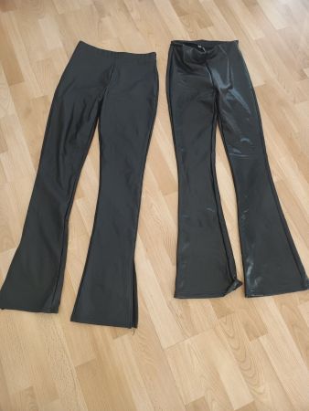 Zwei sehr schöne Lederimitat Hose XS