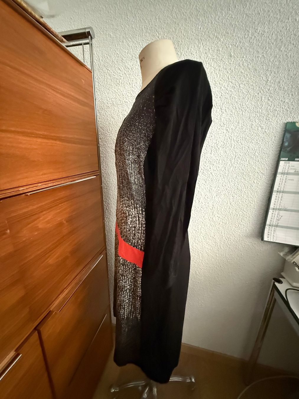 Vestiti: Tuzzi Kleid Gr. 40 Viskose – Usato da Kirchdorf AG venduto da coco123 2