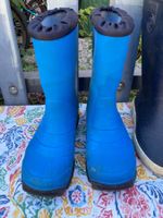 Blaue Gummistiefel, Grösse 30, ideal für Regentage!