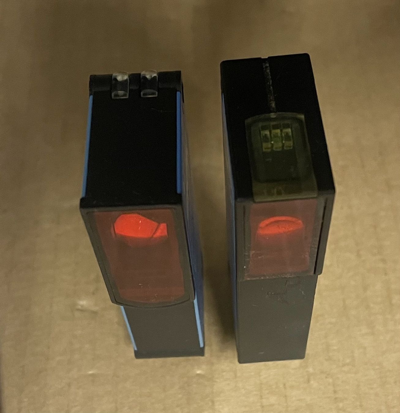 Componenti elettronici: SICK Sensoren WS18 + WE18, Distanzsensor – Usato da Sins venduto da 3985schluckti 8