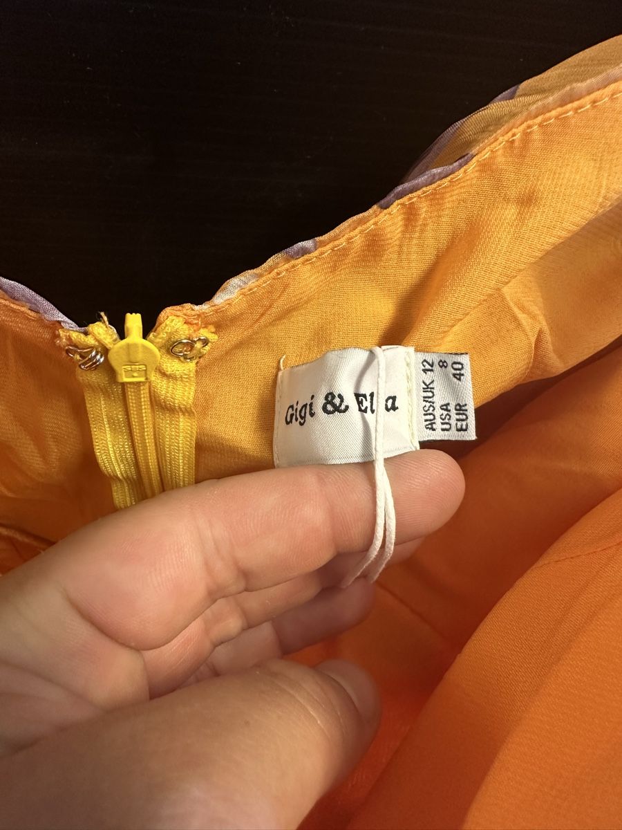 Robes: Kleid Grösse 40 mit Etikett neu – Neuf avec emballage d'origine à Oberurnen par jasmin2fel 2