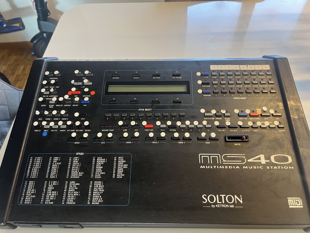 Solton MS40 Multimedia Music Station (Gebraucht) in Ipsach für CHF 30 ...