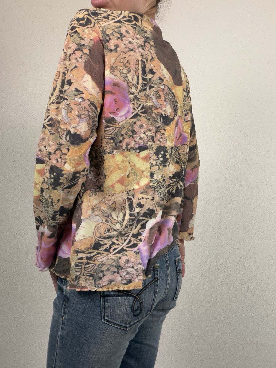 Top: Rabe Floral Long Sleeve Top – Usato da Knonau venduto da Grapesvintage 3