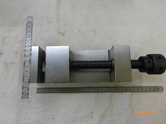 Altro per industria metallurgica: Etau à machine de précision QGG73 - 73 mm – Usato da vessy venduto da alainracine