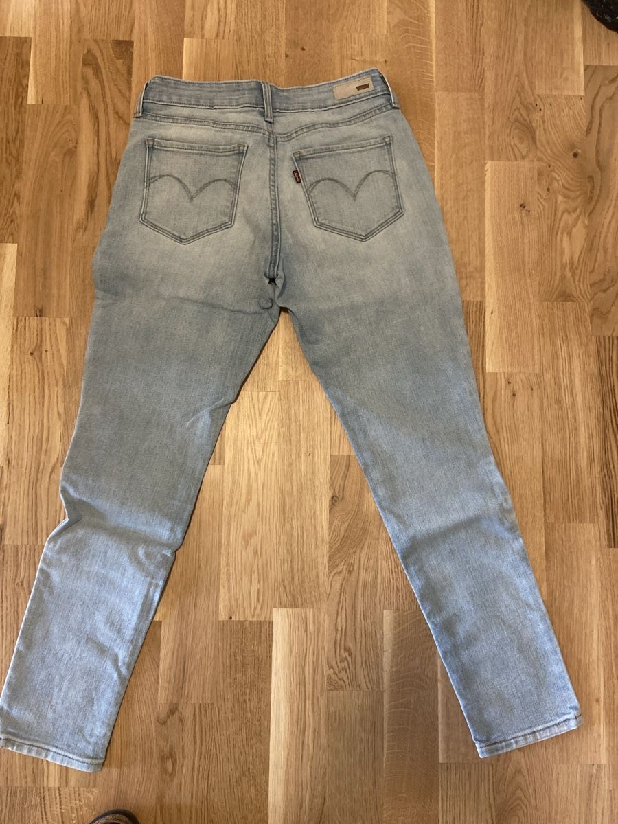Jeans: Jeans levi’s – Usato da Lausanne venduto da lau_8vk7 1