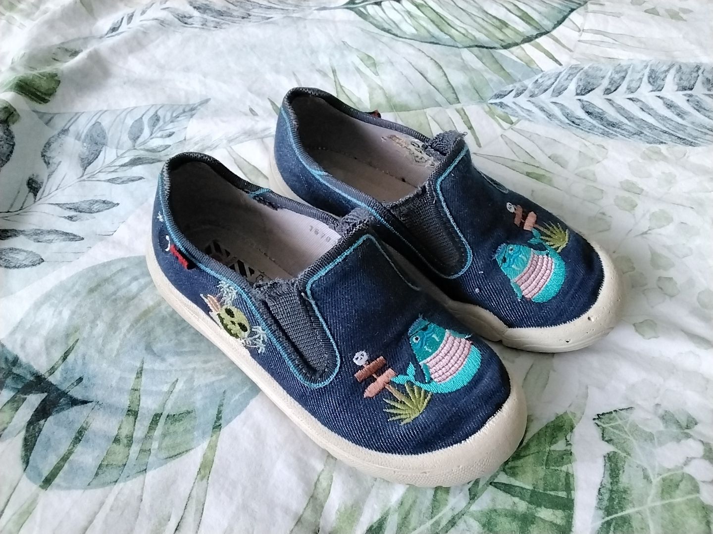 Elefanten Schuhe für Jungen: Elefanten Finken Gr. 28 – Gebraucht aus Balterswil von Meerdeern