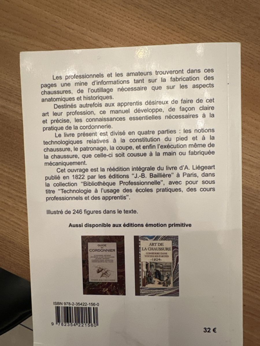 Libri: Manuel du cordonnier – Nuovo (secondo la descrizione) da Thun venduto da lig_f678 1